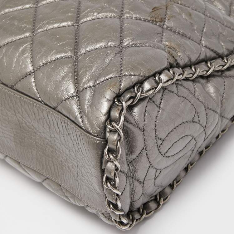 Pre Owned Chanel Grey Quilted Leather Chain Me Hobo