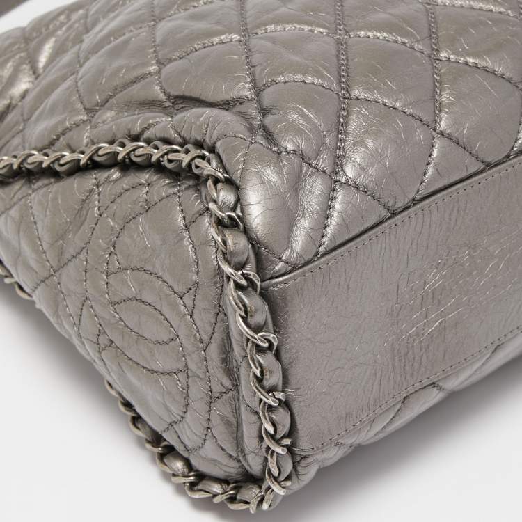 Pre Owned Chanel Grey Quilted Leather Chain Me Hobo