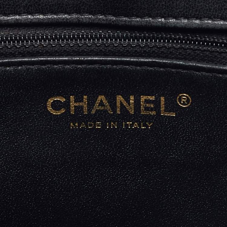 Pre Owned Chanel Black Leather Reversed Chevron Flap Bag