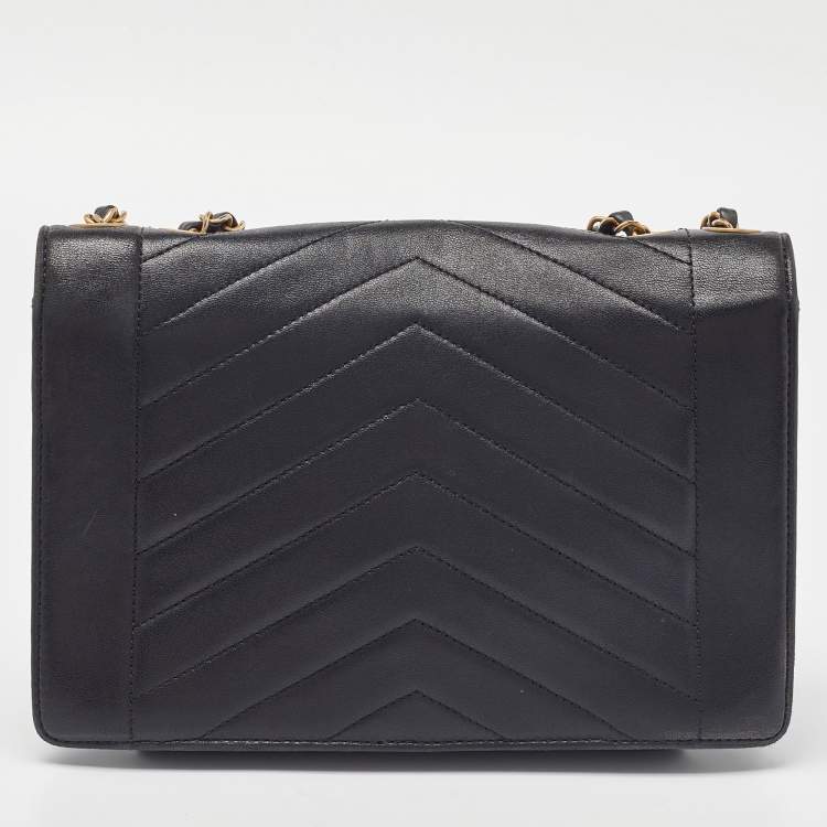 Pre Owned Chanel Black Leather Reversed Chevron Flap Bag