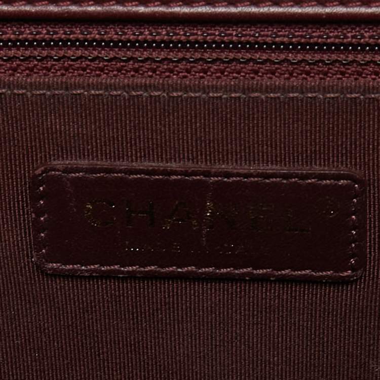 Pre Owned Chanel Burgundy Aged Leather Gold Bar Top Handle Bag