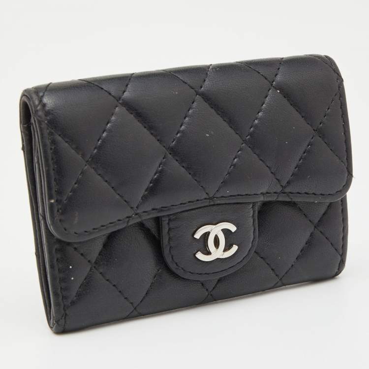 Pre Owned Chanel Black Caviar Leather CC Flap Card Case