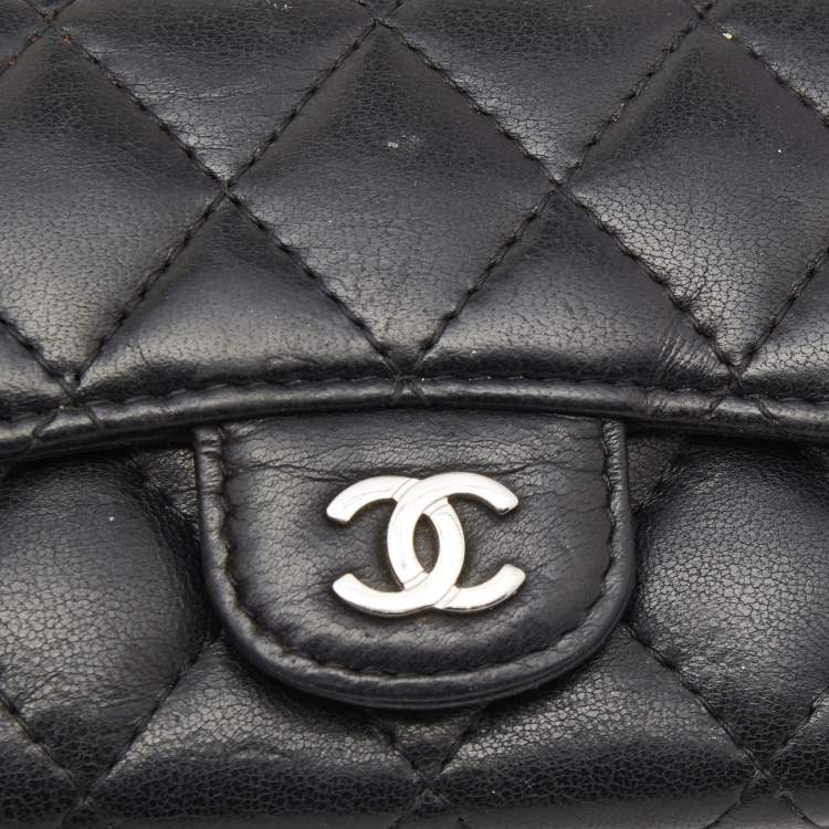 Pre Owned Chanel Black Caviar Leather CC Flap Card Case
