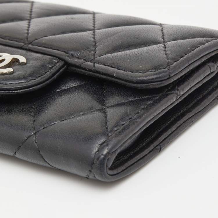 Pre Owned Chanel Black Caviar Leather CC Flap Card Case