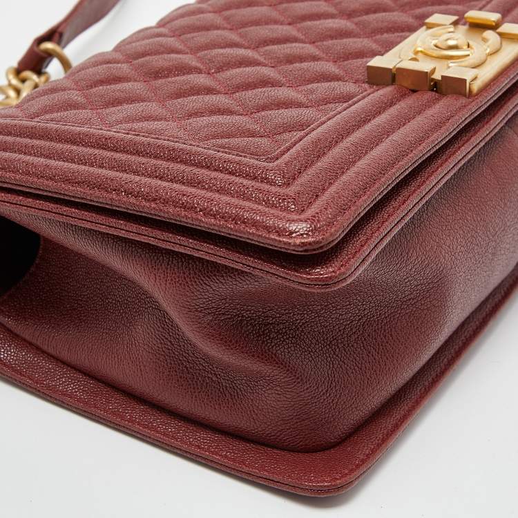 مملوكة مسبقًا Chanel Maroon Quilted Caviar Leather Medium Boy Flap Bag