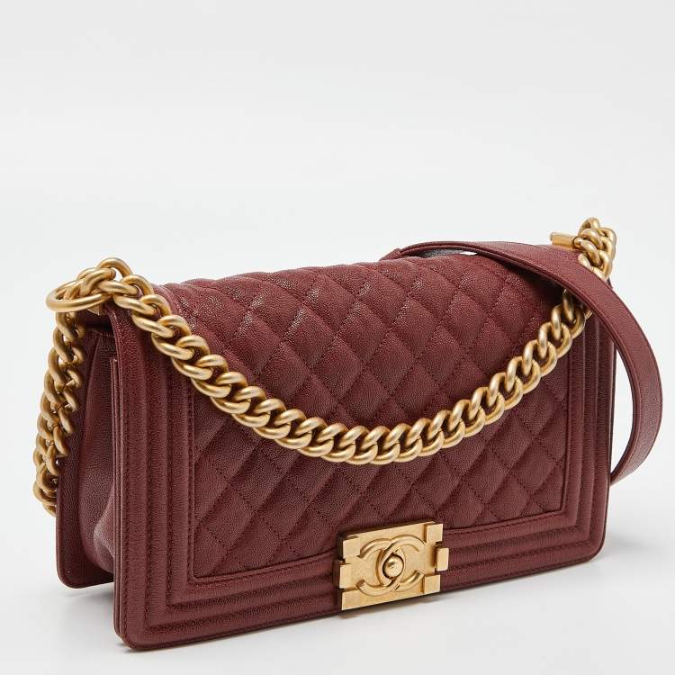 مملوكة مسبقًا Chanel Maroon Quilted Caviar Leather Medium Boy Flap Bag