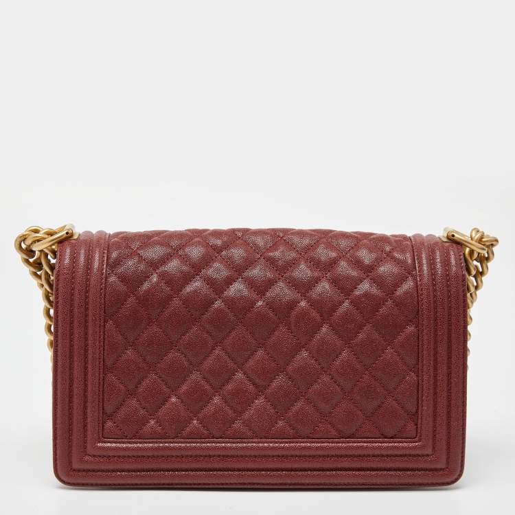 مملوكة مسبقًا Chanel Maroon Quilted Caviar Leather Medium Boy Flap Bag