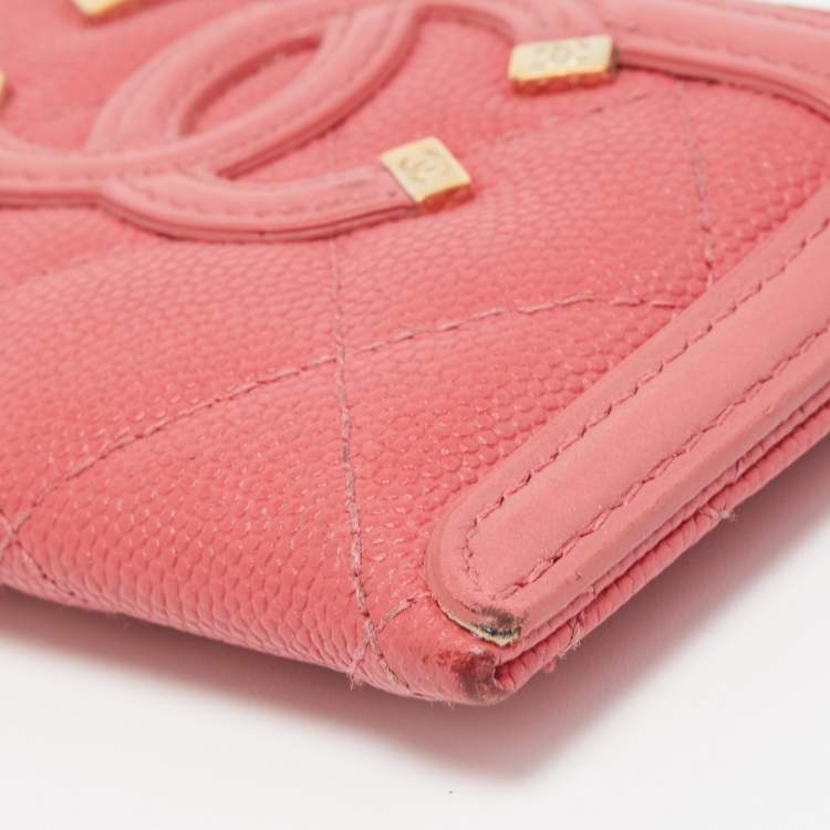 Pre Owned Chanel Pink Quilted Caviar Leather CC Filigree Card Holder 