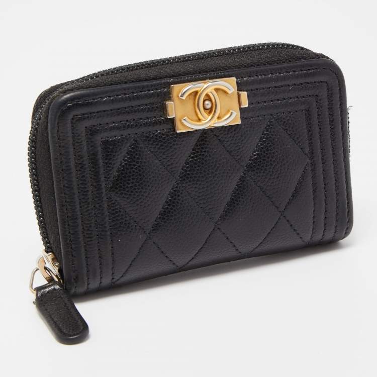 Pre Owned Chanel Black Quilted Caviar Leather Boy Zip Around Coin Purse