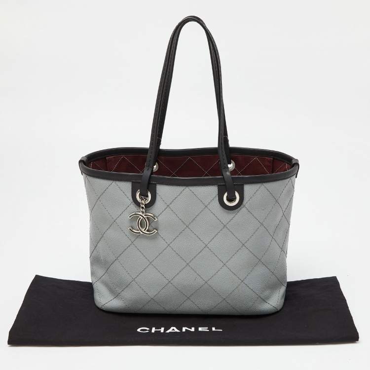 Pre Owned Chanel Grey/black Quilted Caviar Leather Fever Shopper Tote