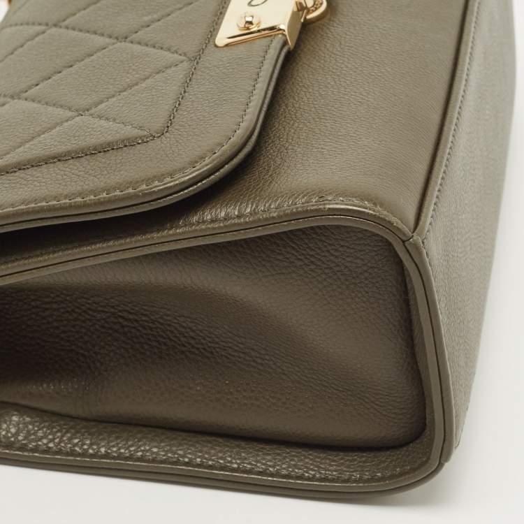 Pre Owned Chanel Olive Green Quilted Leather Small Label Click Flap Bag