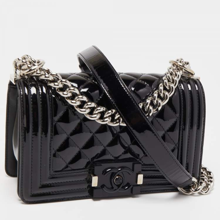 Pre Owned Chanel Black Quilted Patent Leather Small Boy Flap Bag