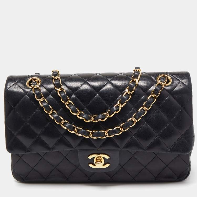 white chanel quilted purse crossbody