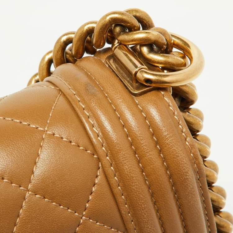 Pre Owned Chanel Beige Quilted Leather Large Boy Flap Bag