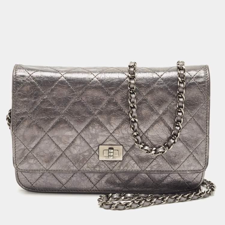 Chanel Metallic Quilted Leather Reissue 2.55 Wallet On Chain Chanel | The  Luxury Closet