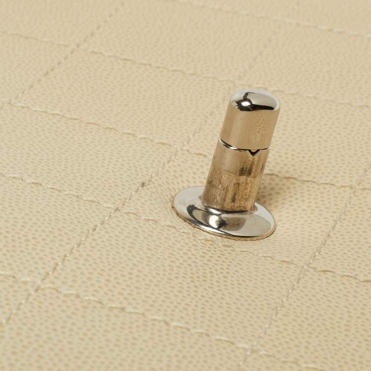 Pre Owned Chanel Light Beige Quilted Leather Classic Top Handle Bag