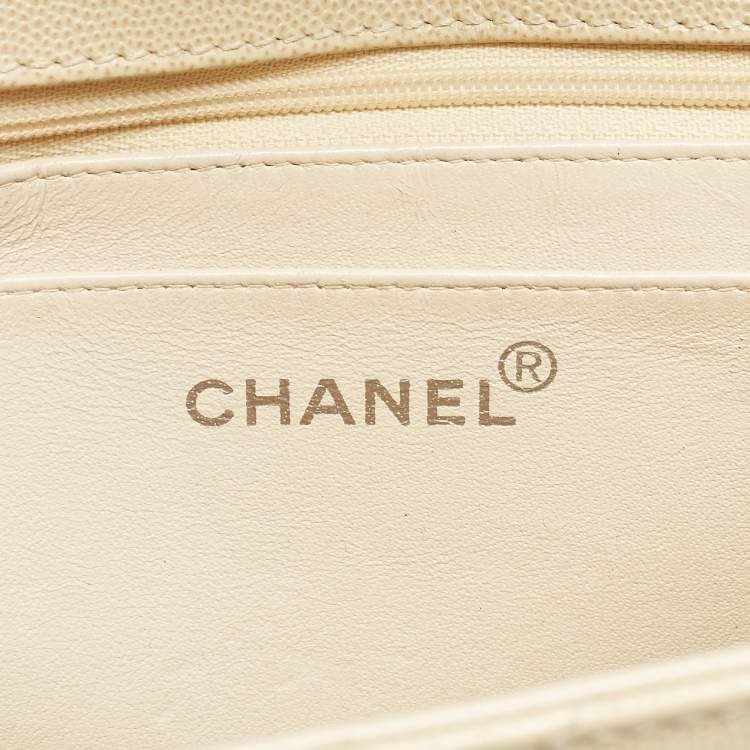 Pre Owned Chanel Light Beige Quilted Leather Classic Top Handle Bag