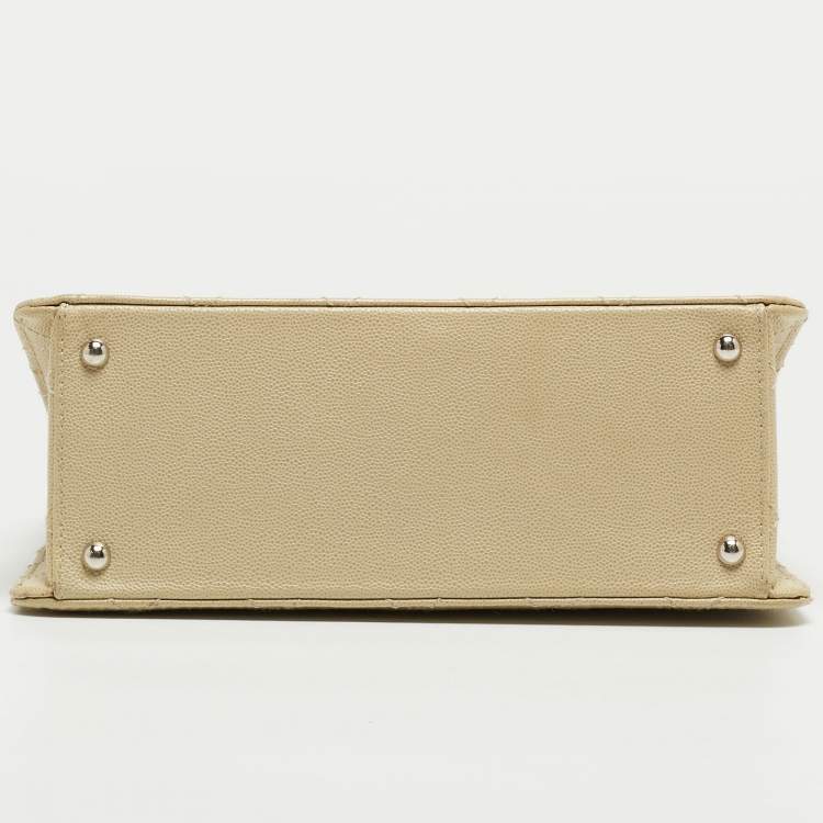 Pre Owned Chanel Light Beige Quilted Leather Classic Top Handle Bag