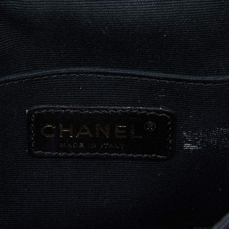 Pre Owned Chanel Black Crinkled Quilted Leather Rita Top Handle Bag