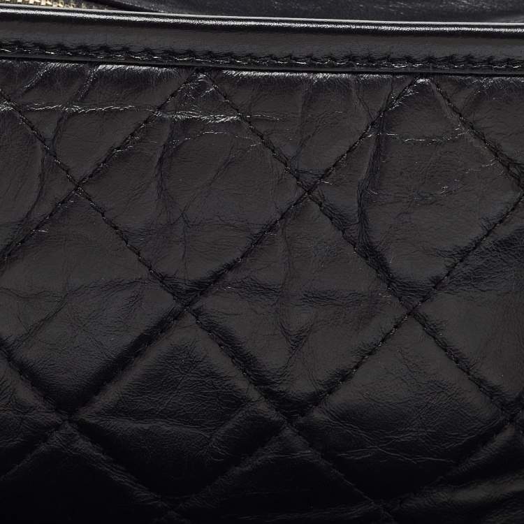 Pre Owned Chanel Black Quilted Aged Leather Small Gabrielle Hobo