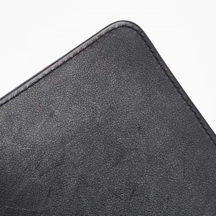 Pre Owned Chanel Black Python and Leather Medium Boy Flap Bag