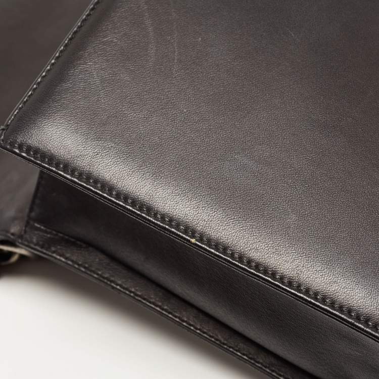 Pre Owned Chanel Black Quilted Leather Large Boy Flap Bag