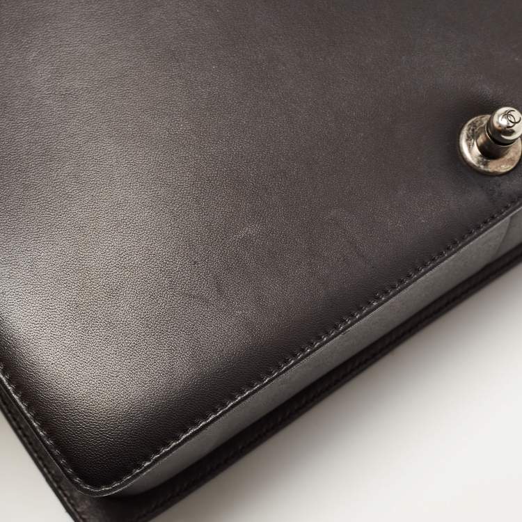 Pre Owned Chanel Black Quilted Leather Large Boy Flap Bag