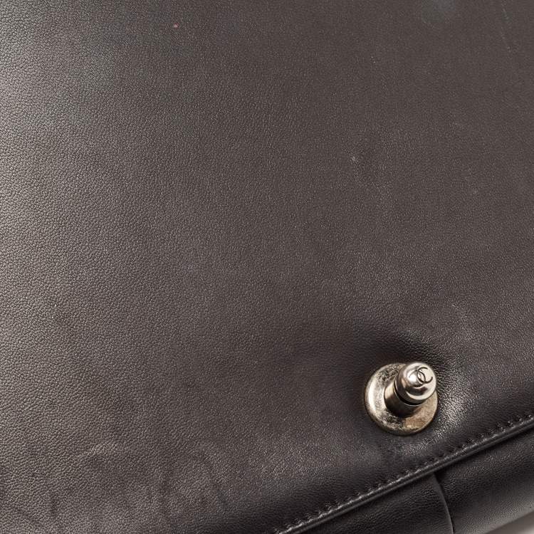 Pre Owned Chanel Black Quilted Leather Large Boy Flap Bag