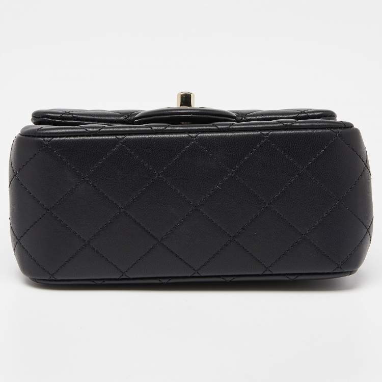 Pre Owned Chanel Black Quilted Leather Mini Square Pearl Crush Flap Bag