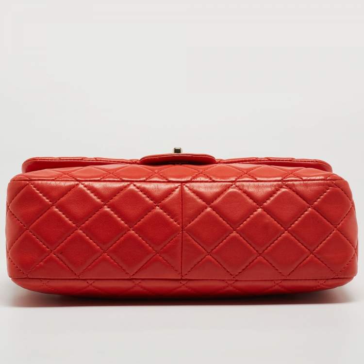 Pre Owned Chanel Red Quilted Lambskin Leather Jumbo Classic Single Flap Bag