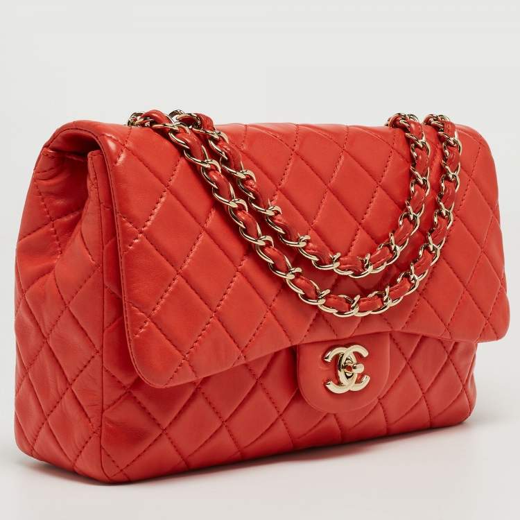 Pre Owned Chanel Red Quilted Lambskin Leather Jumbo Classic Single Flap Bag