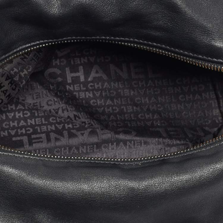 Pre Owned Chanel Black Leather And Calf Hair Boston Bag
