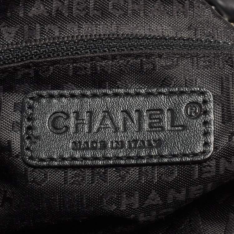 Pre Owned Chanel Black Leather And Calf Hair Boston Bag