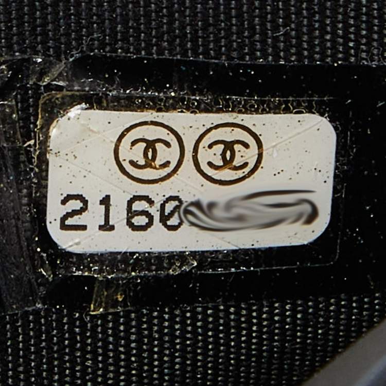 Pre Owned Chanel Black/Gold Leather Boy Wallet On Chain