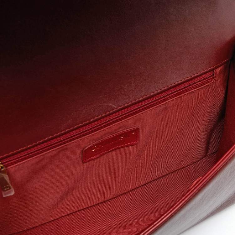 Pre Owned Chanel Red Quilted Leather New Medium Boy Shoulder Bag