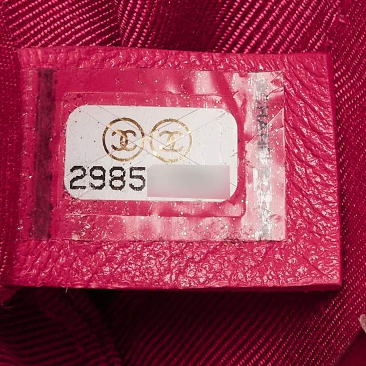 Pre Owned Chanel Pink Quilted Leather CC 19 Waist Bag