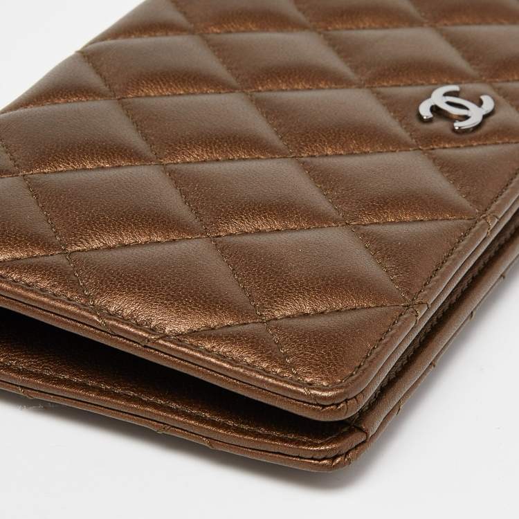 Pre Owned Chanel Metallic Brown Quilted Leather L Yen Wallet