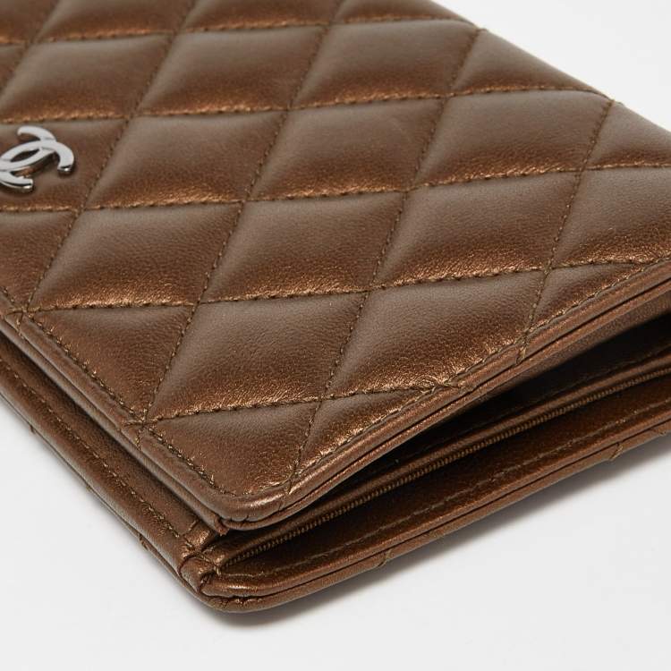 Pre Owned Chanel Metallic Brown Quilted Leather L Yen Wallet