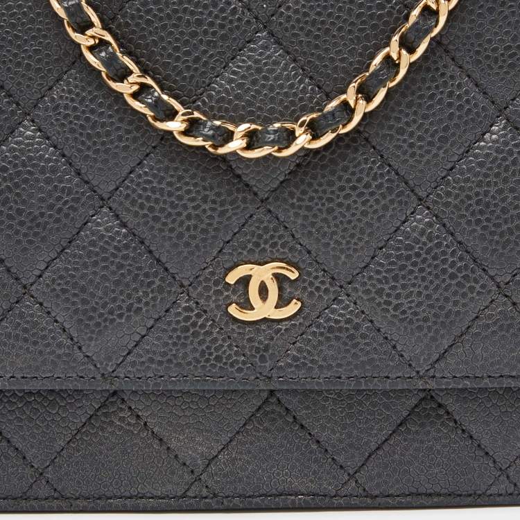 Pre Owned Chanel Black Quilted Caviar Leather Classic Wallet On Chain