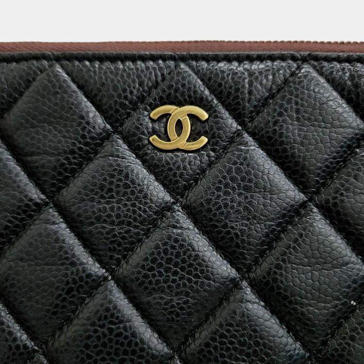 Pre Owned Chanel Black Leather Large O Case Clutch
