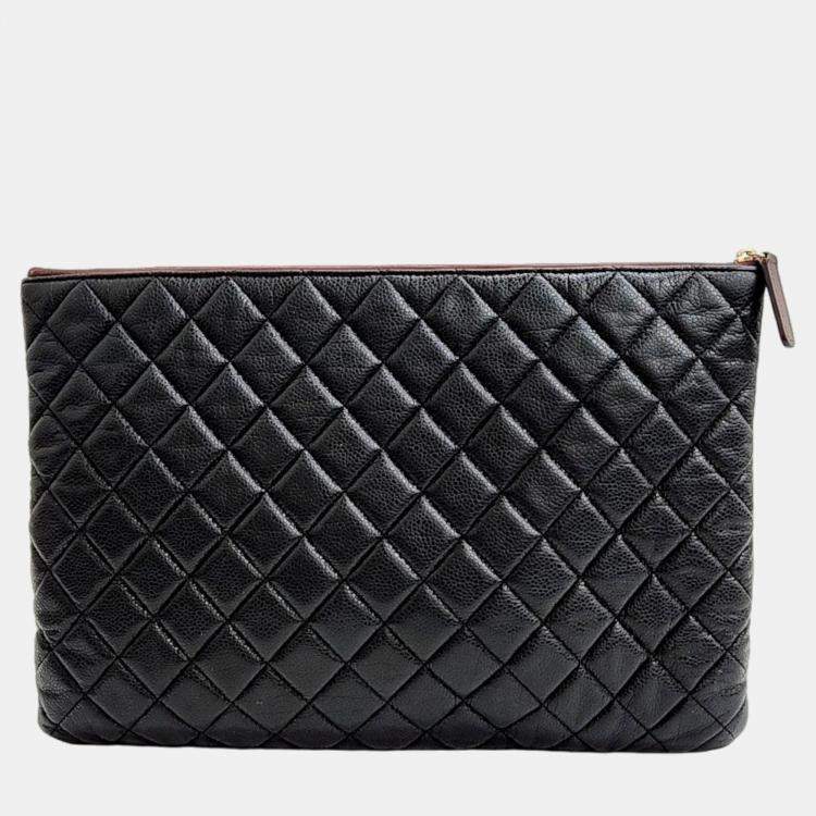 Pre Owned Chanel Black Leather Large O Case Clutch