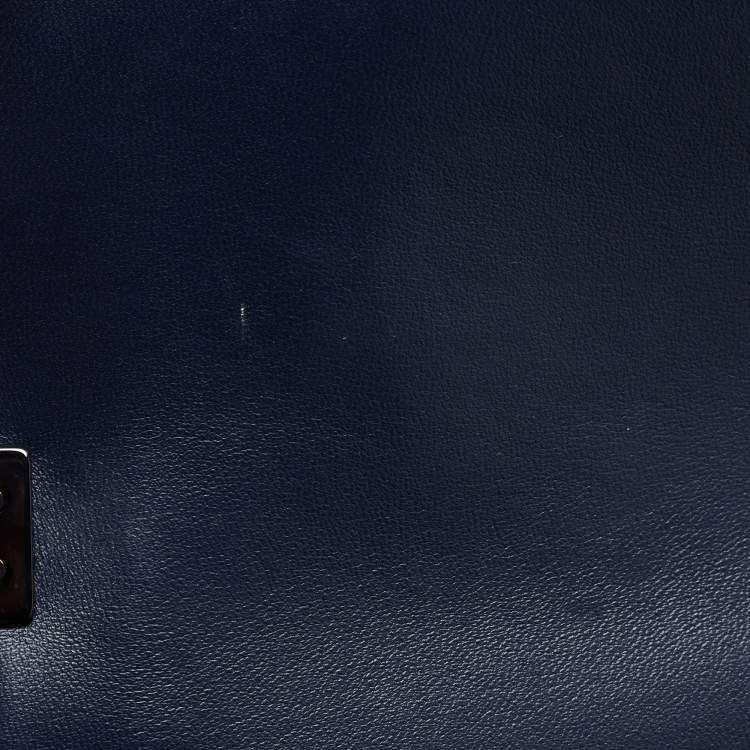 Pre Owned Chanel Navy Blue/Black Leather Medium Boy Flap Bag