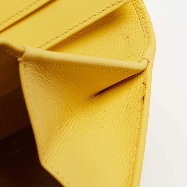 Pre Owned Chanel Yellow Leather CC Flap French Continental Wallet