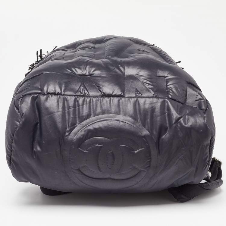 مملوكة مسبقًا Chanel Black Nylon and Tweed Doudoune Backpack