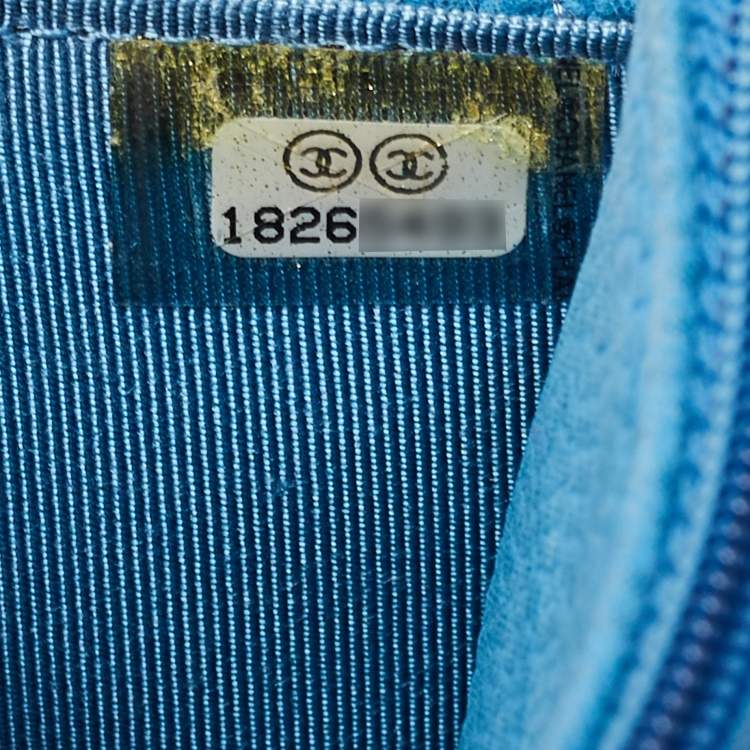 Pre Owned Chanel Blue Quilted Caviar Leather Classic Wallet on Chain