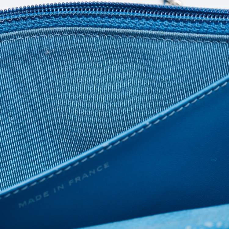 Pre Owned Chanel Blue Quilted Caviar Leather Classic Wallet on Chain
