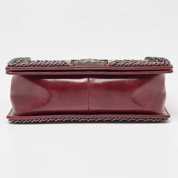 Pre Owned Chanel Red Quilted Leather Medium Interlaced Chained Boy Flap Bag