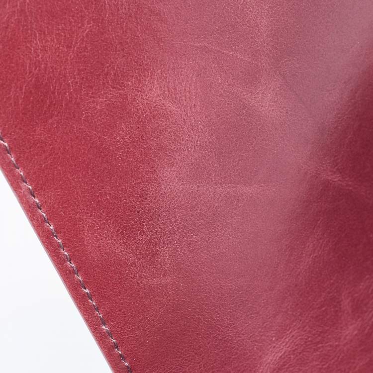 Pre Owned Chanel Red Quilted Leather Medium Interlaced Chained Boy Flap Bag