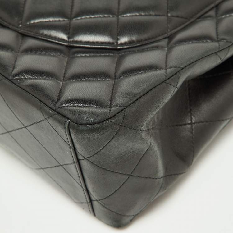 Pre Owned Chanel Black Quilted Leather Maxi Classic Double Flap Bag