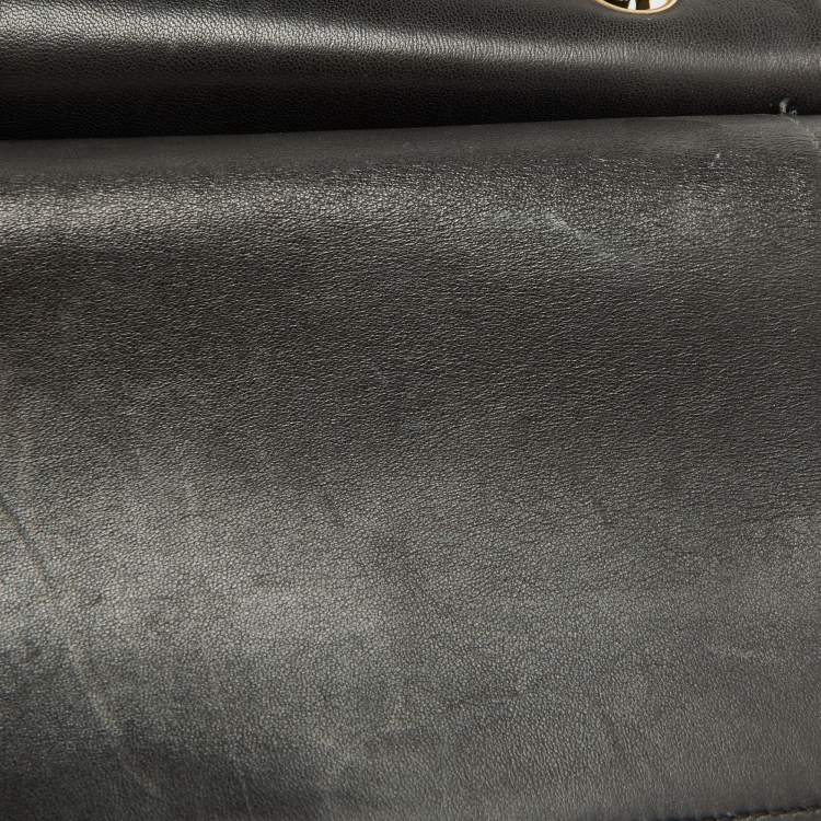 Pre Owned Chanel Black Quilted Leather Maxi Classic Double Flap Bag